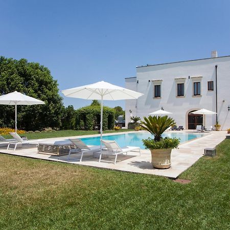 Villa Maxima Privacy And Pool - Happy Rentals Galatina Bagian luar foto